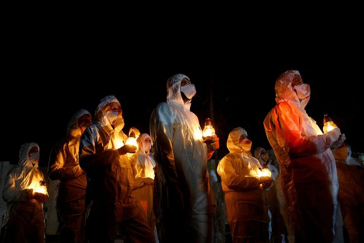 Ukraine marks 40 years since Chernobyl disaster with warning