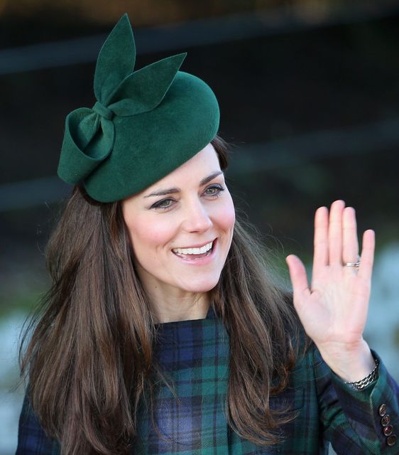 Kate Middleton arrives for the Christmas Day service at Sandringham on December 25, 2013 in King's Lynn, England.  (Photo by Chris Jackson/Getty Images)