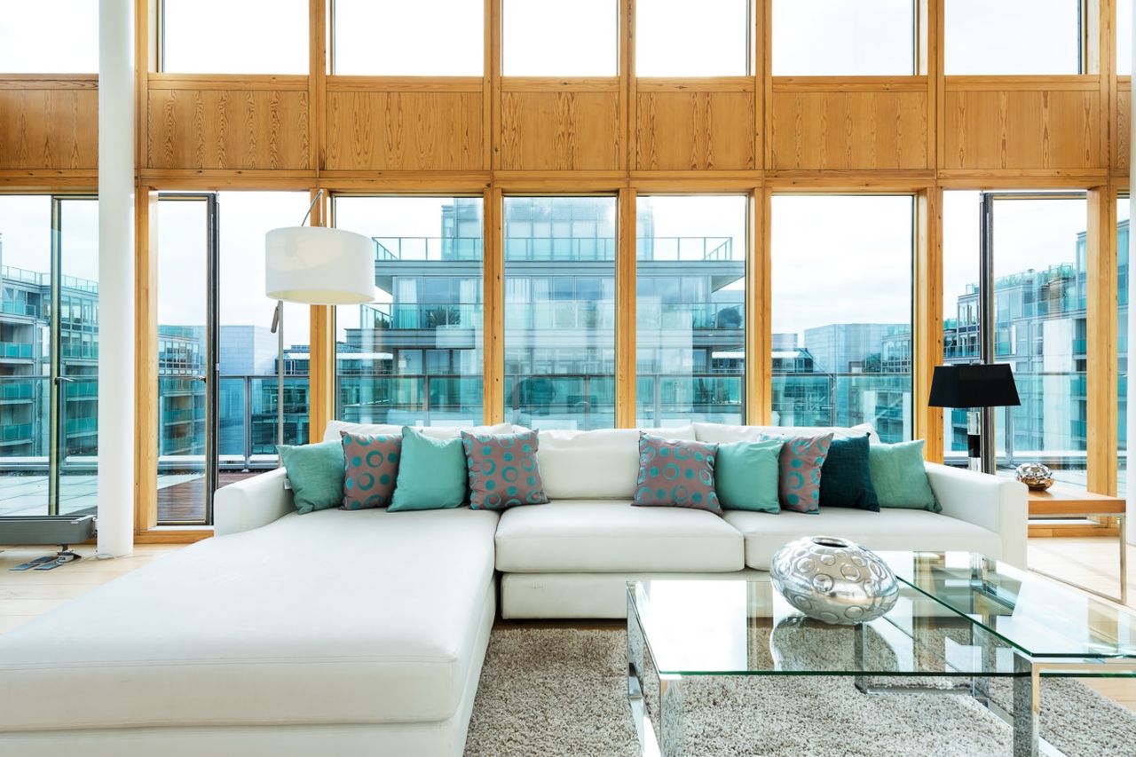 24+ Incredible Luxury Penthouse Exterior Architecture Design Ideas - Urban Penthouse Living With A Rooftop Hot Tub And Pool