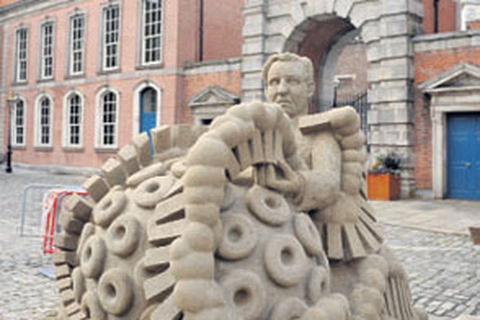 Niall
Magee's sandy homage
to John Desmond
Bernal, all in the
grounds of Dublin
Castle