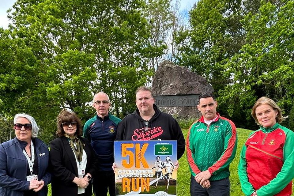At the Launch of Bru na Boinne 5K were, left to right, Carmel Loughran and Ann Marie Brady Brú na Bóinne Visitor Centre , Tom O Connor, Envirogreen, main race sponsors, Ken Brien Race Director and St. Mary's GFC Committee Member, Robert Victory St. Mary's GFC Chairperson and Gillian Victory St. Mary's GFC .