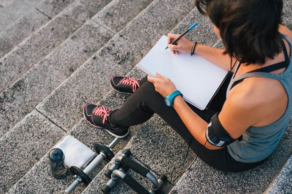 Make an action plan and write down your daily fitness goals. Photo: Getty Images/iStockphoto