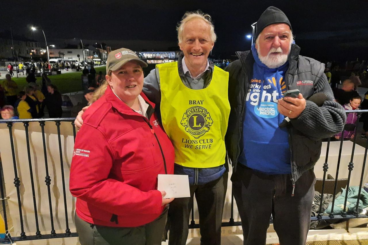 People of Bray raise over €66,000 for Pieta at Darkness Into Light walk