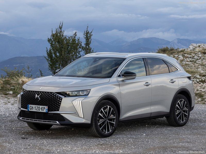 The DS7 SUV