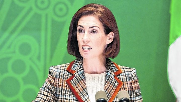 Teachers warn of industrial action ‘firestorm’ over pay as AI fears and funding rows dominate conferences