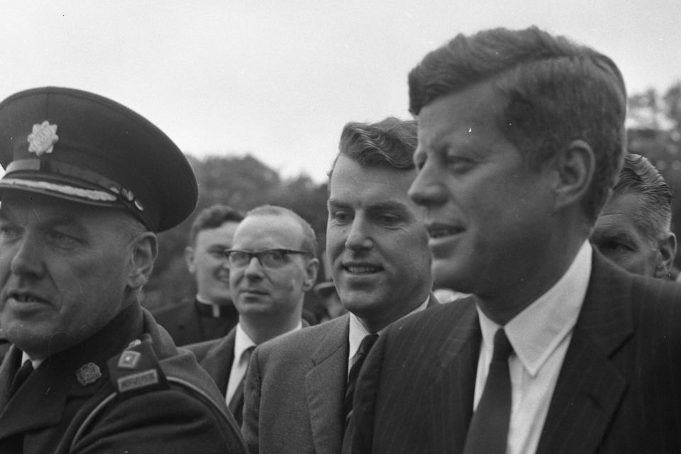 President John F.Kennedy during meets the people at Aras an Uachtarain  during his visit to Ireland  in June 1963  *** Local Caption *** indo pic
Scanned from the NPA archives.