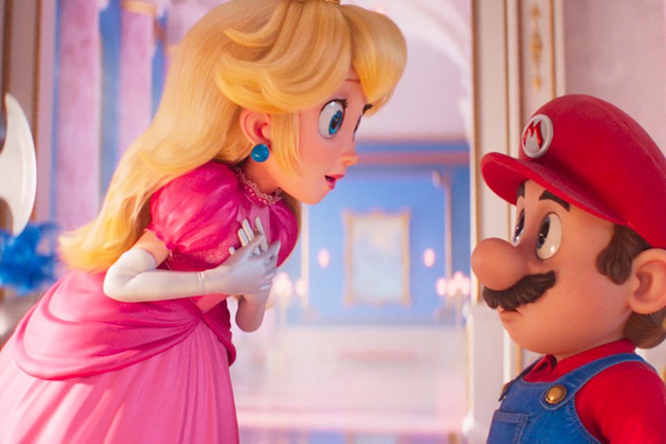 Princess Peach Breaks Away From The Super Mario Bros. - Inside the