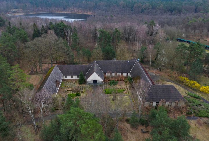 Berlin region is looking for someone to take Goebbels& villa off its hands