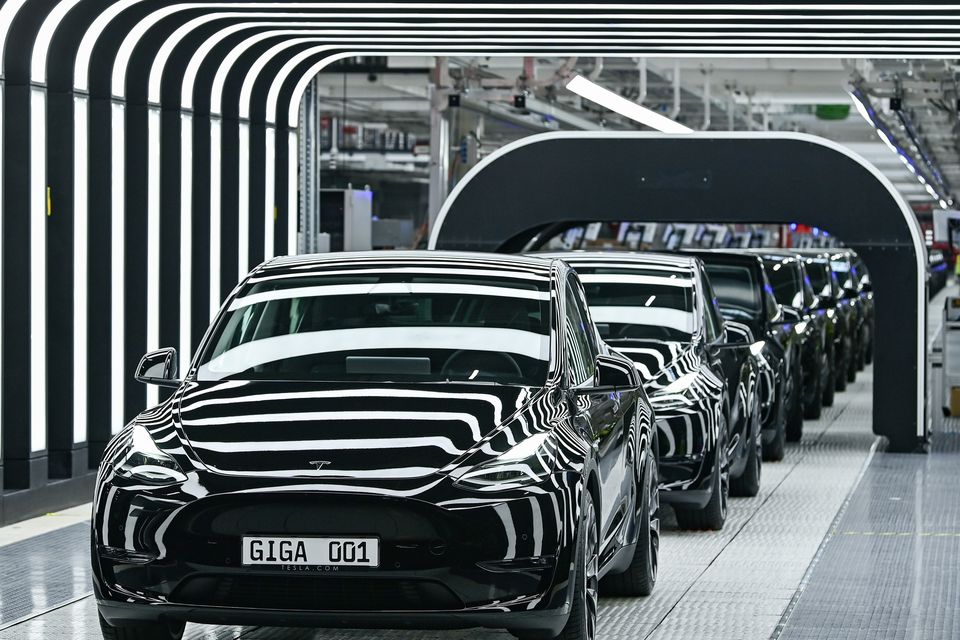 Tesla has a backlog of around 72,000 orders Photo: Patrick Pleul/dpa