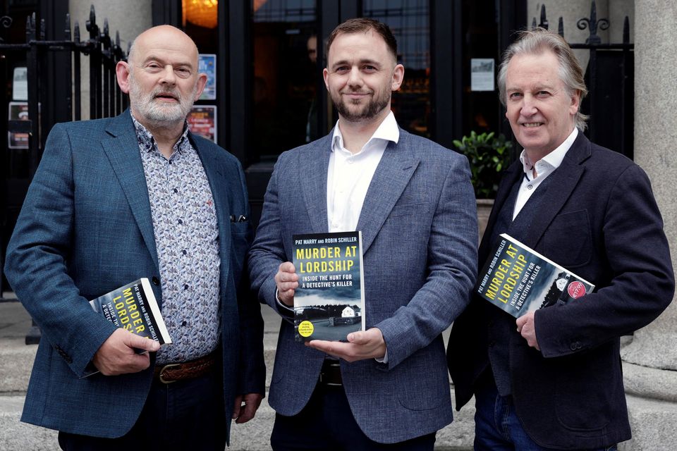From left, retired Detective Inspector Pat Marry, Irish Independent journalist Robin Schiller and Irish Independent special correspondent Paul Williams at the launch of the book, Murder At Lordship. Photo: Conor Ó Mearáin