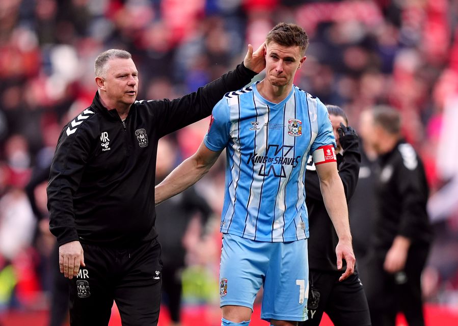 Coventry manager Mark Robins consoles Ben Sheaf (Mike Egerton/PA)