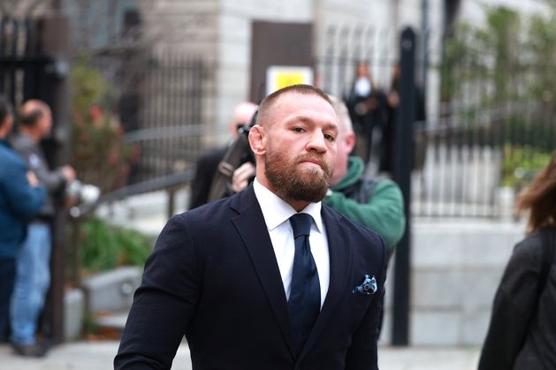 インド・デイリー：コナー・マクレガー、レイプ告発者の4日間証言台に立つ