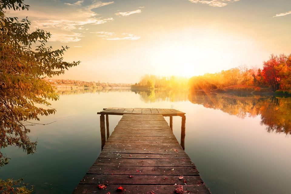 A fishing pier on a lake, no better place to reflect on life. Photo: Givaga