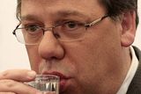 thumbnail: Taoiseach Brian Cowen admitted his voice sounded hoarse