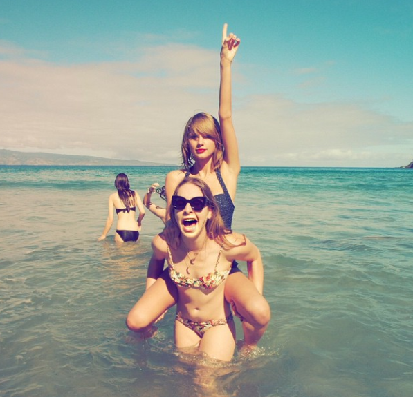 Tumblr Nudists Having Sex - Taylor Swift responds to hackers: 'Saying they have nudes? You got NOTHING'  | Independent.ie