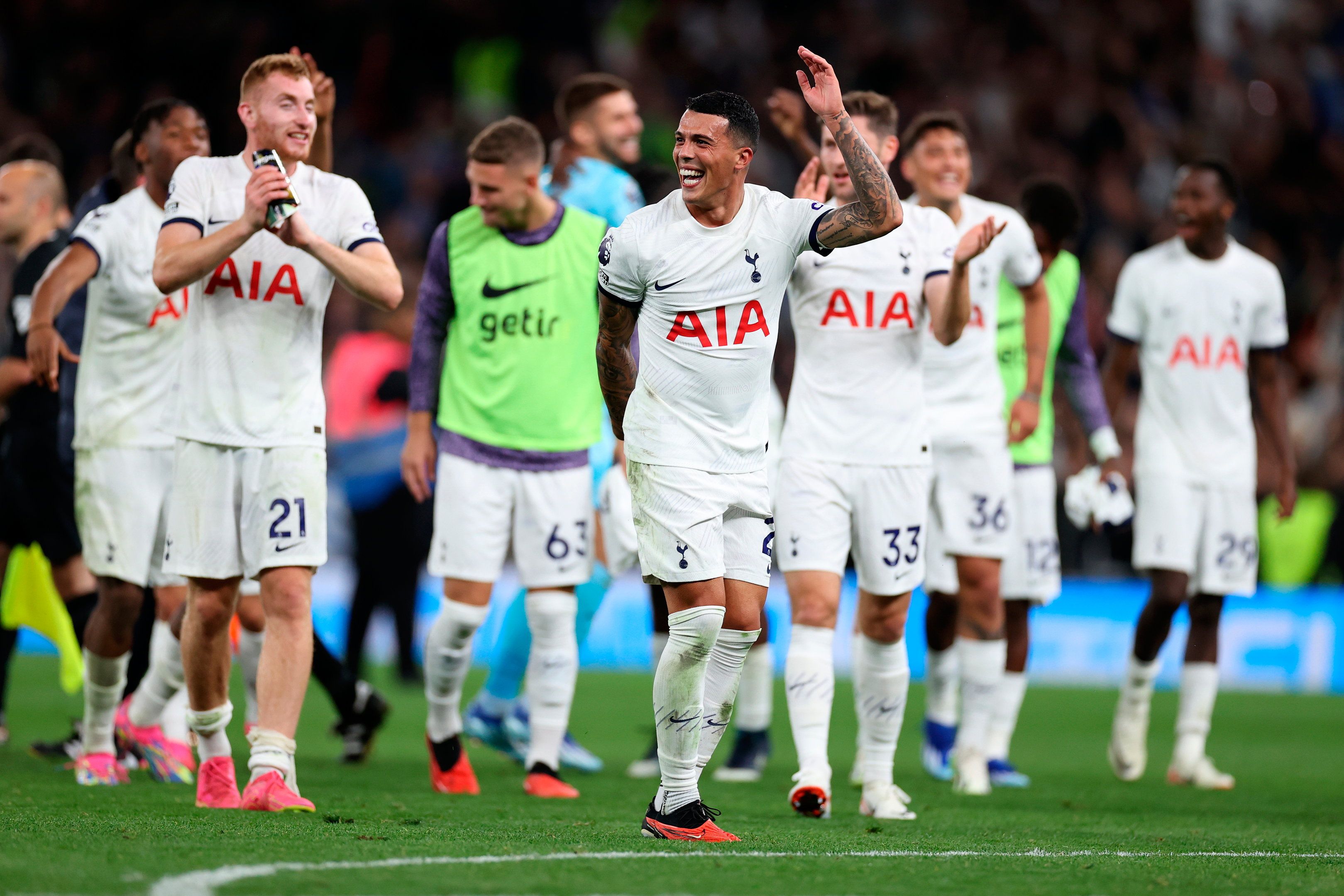 NFL Teammates Challenge with Tottenham Hotspur 