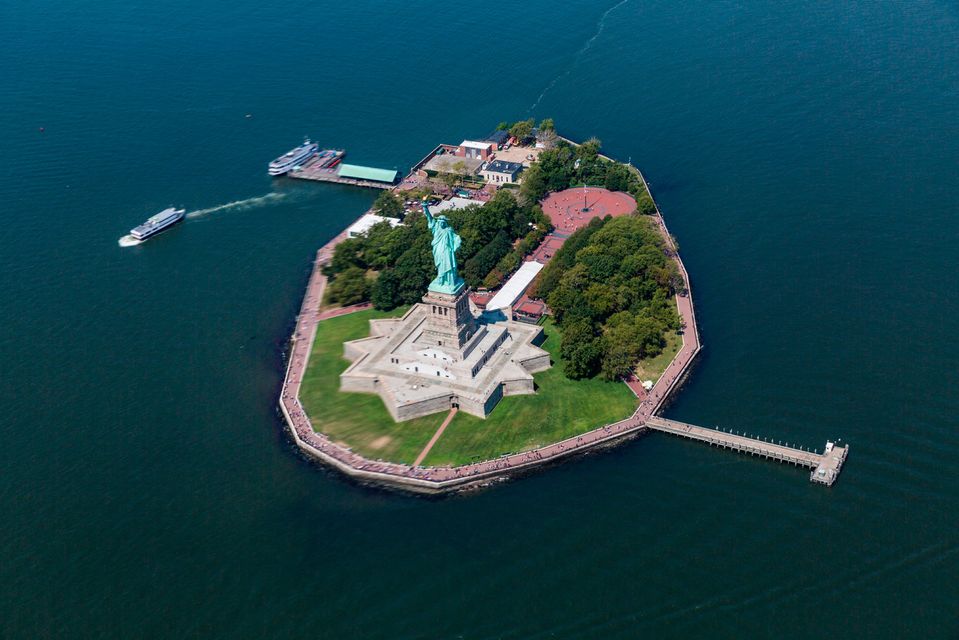 Statue liberty and Ellis Island. Photo: Deposit