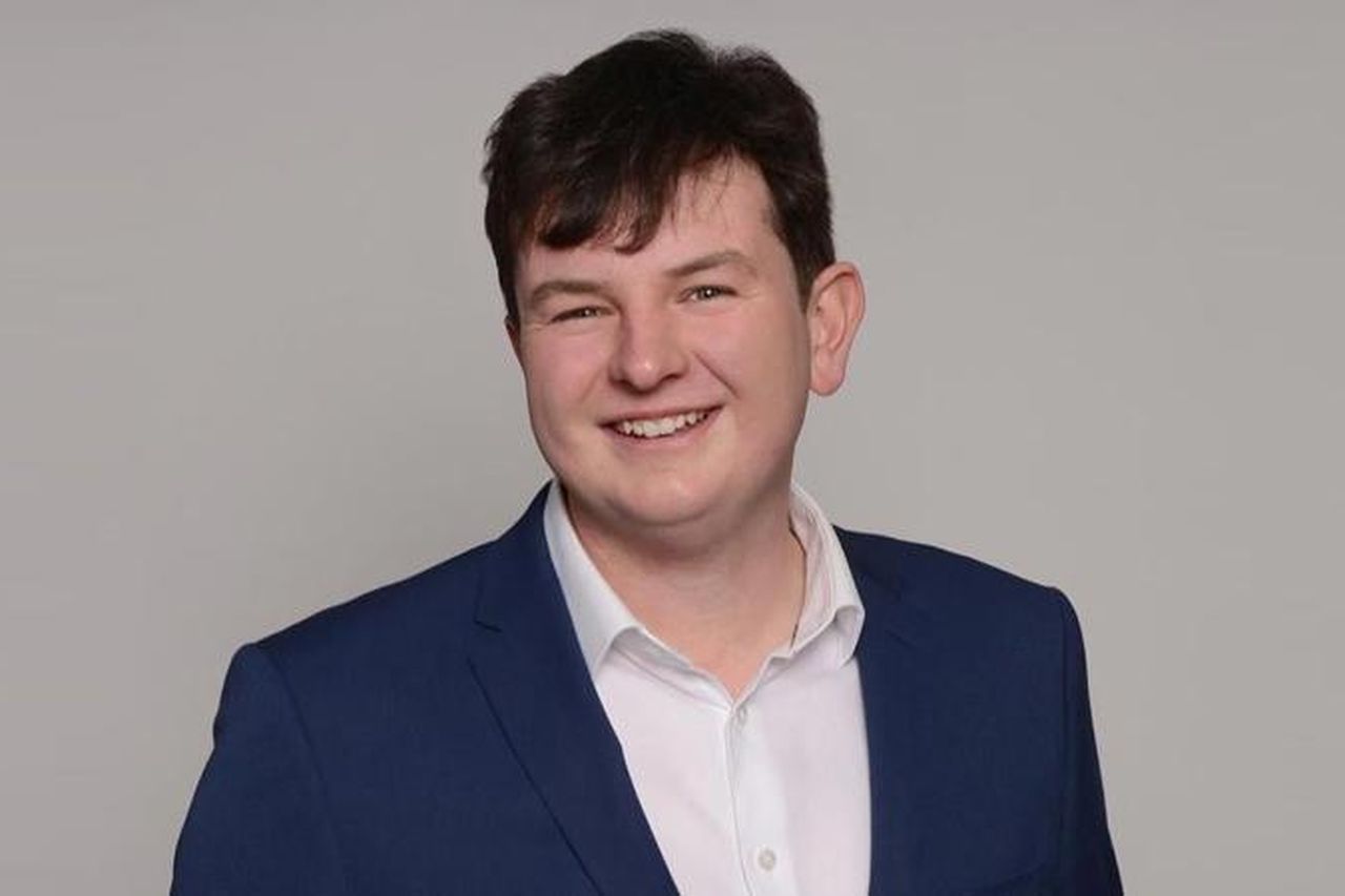 Fianna Fáil pitches by-election candidate as 'independent-minded' in bid to mimic Healy-Rae model — image 2