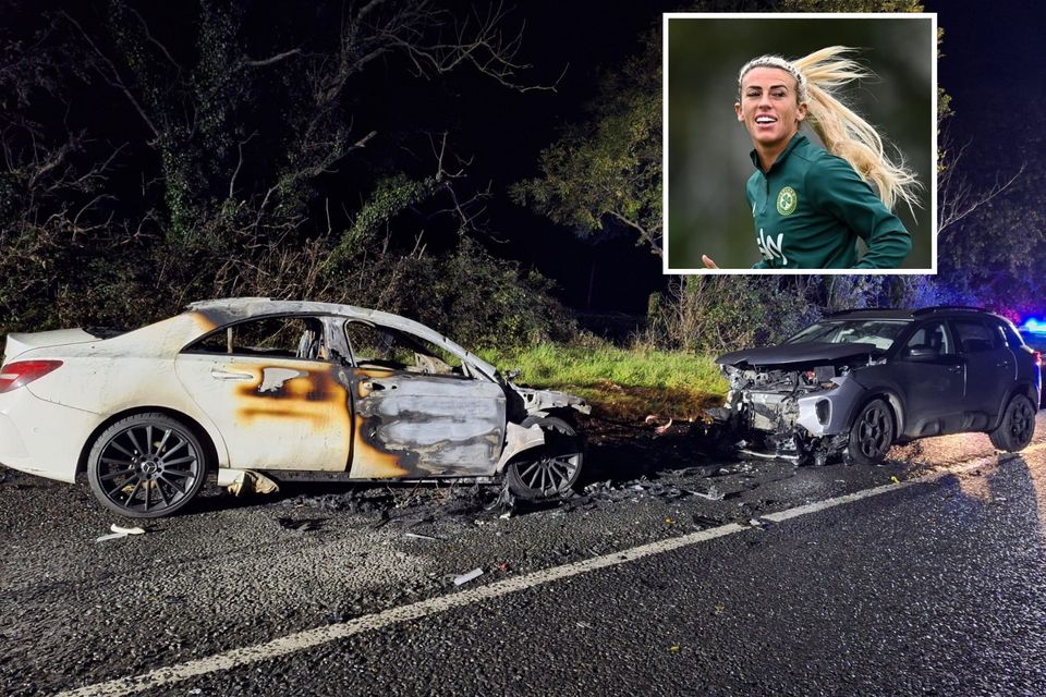 Republic of Ireland soccer star ‘pulled from burning car’ after crash near Kerry-Limerick border