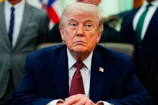 Iran peace hopes fade as Trump scraps talks