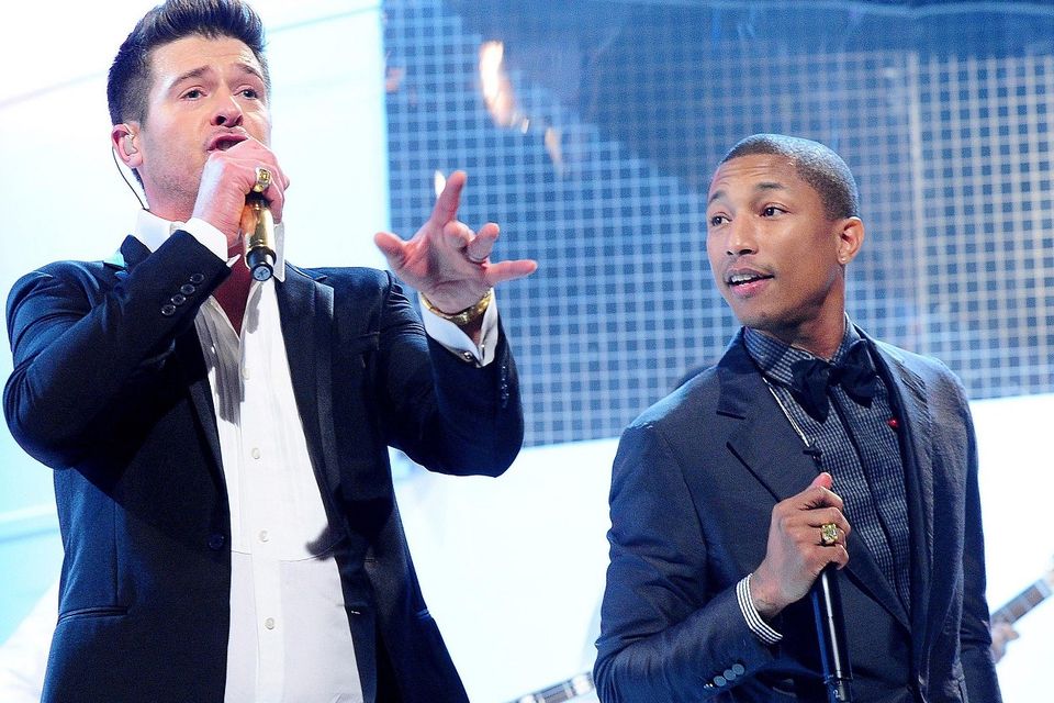 Robin Thicke has admitted he didn't help Pharrell Williams write Blurred Lines