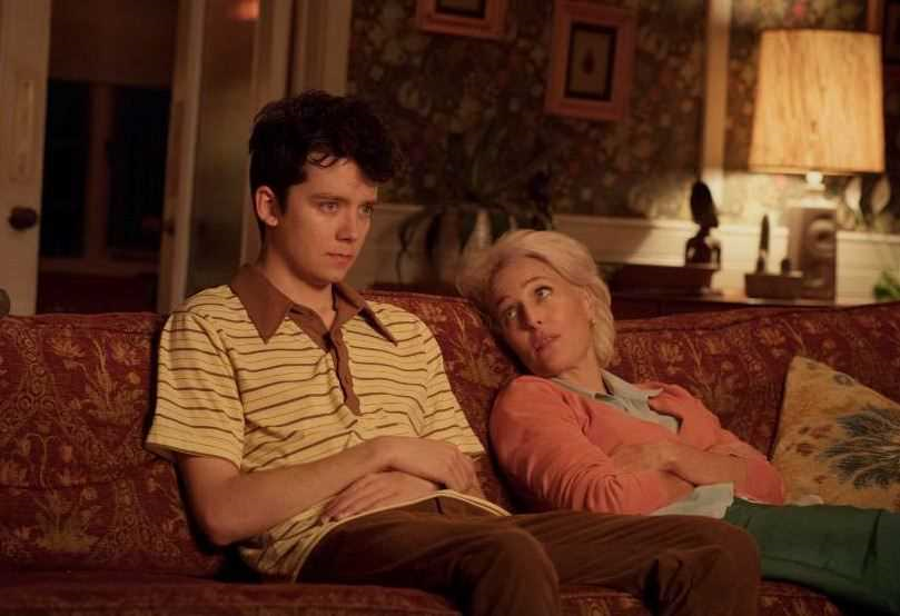 Asa Butterfield and Gillian Anderson in Sex Education, Netflix