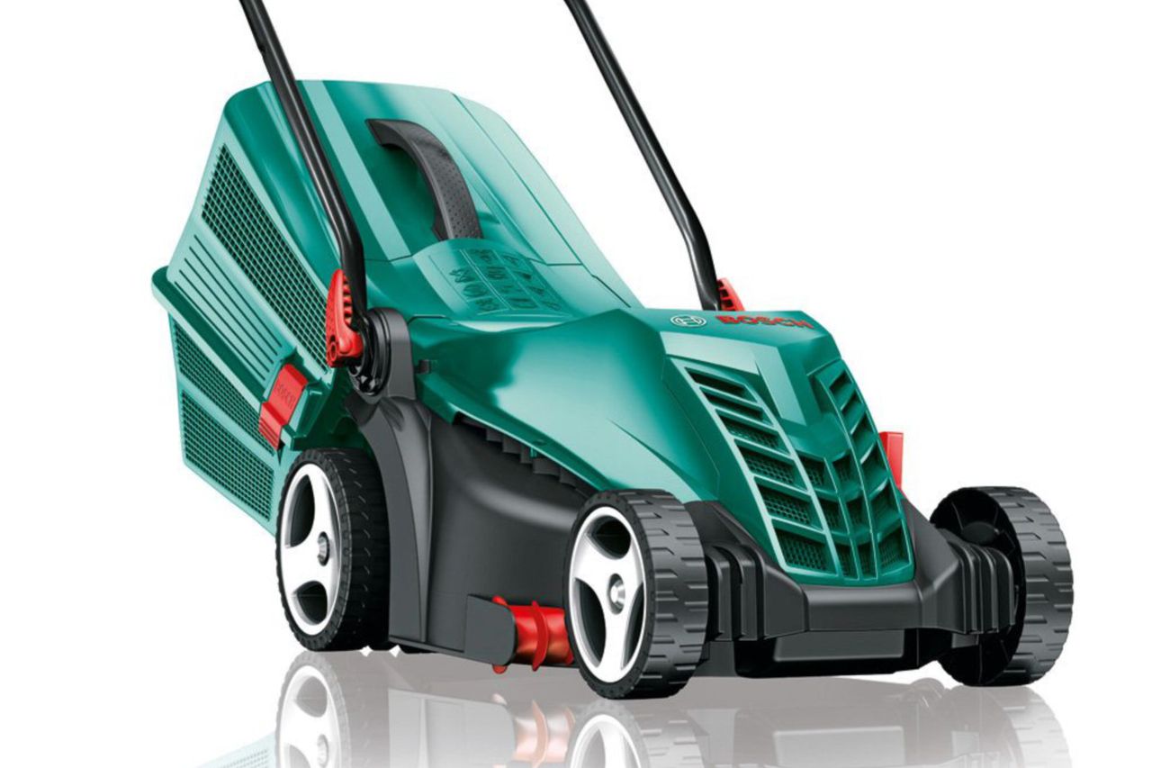 Woodies deals electric lawnmower