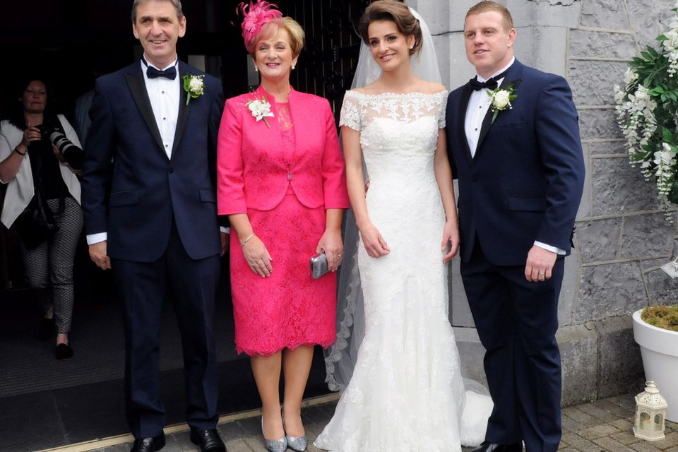 12/6/2015  (parents) Ger and Vera Mulcahy with Claire Mulcahy and Sean Cronin after the ceremony. St. Josephs Catholic Church, Castleconnell, Co. Limerick.
Pic: Gareth Williams / Press 22