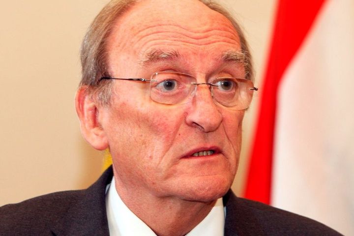 Former ceann comhairle and Fine Gael TD Seán Barrett dies aged 81