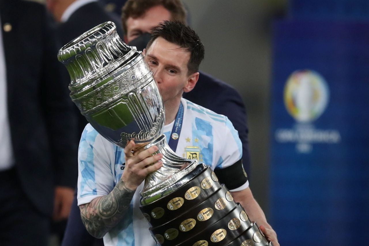 1280px x 853px - Lionel Messi's long wait for major international trophy is over as  Argentina beat Brazil to win Copa America | Independent.ie