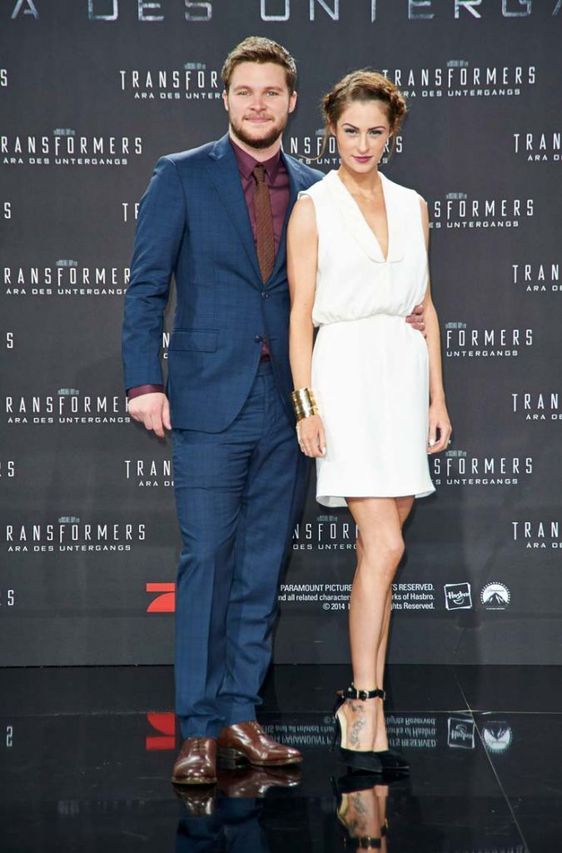Nicola Peltz In Stella McCartney - 'Transformers: Age of Extinction' Berlin  Premiere - Red Carpet Fashion Awards