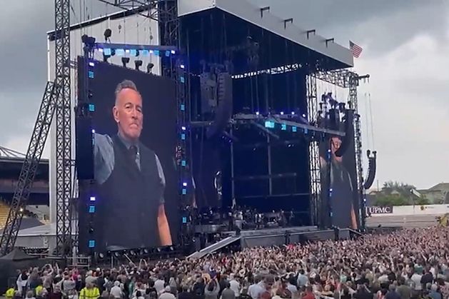 Bruce Springsteen visiting favourite Irish haunts during two-week concert tour – including beloved Dublin chipper