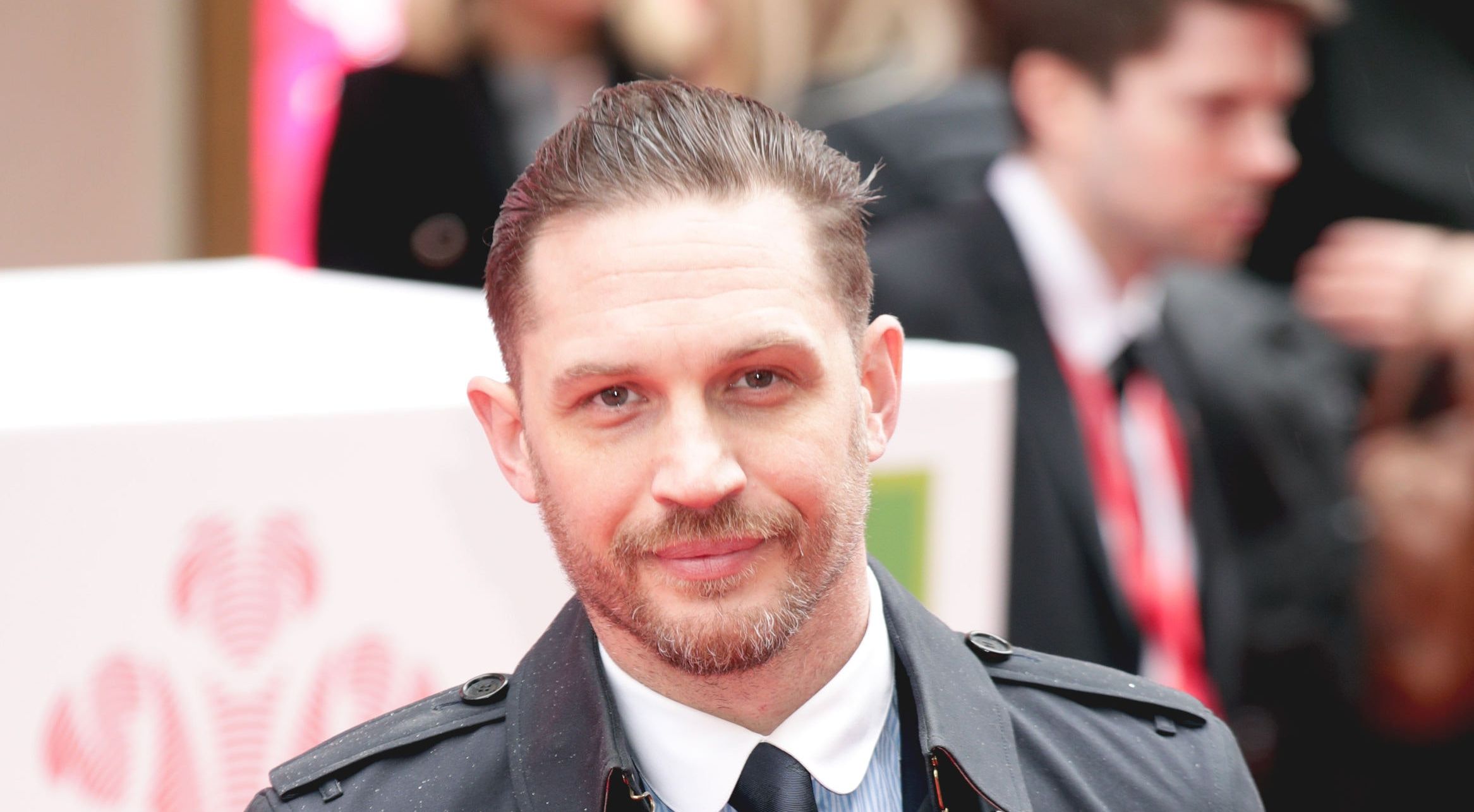 Tom Hardy Looks Unrecognizable as Al Capone for 'Fonzo!