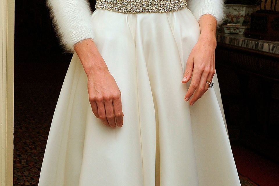 green emerald velvet dress Kate Middleton One Shoulder White Red Carpet Celebrity Evening Dress