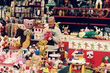 thumbnail: Gay Byrne presents Late Late toy show (1989)