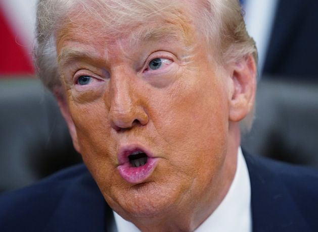 Donald Trump describes Iran war horrors in Oval Office full of children
