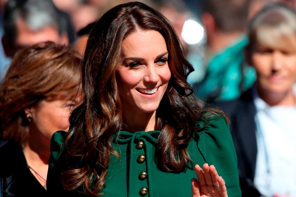 Kate Middleton dazzles in Dolce & Gabbana dress as she and Prince William  make another appearance without children | Irish Independent