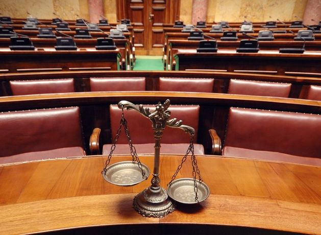 A Limerick man was told “this is not a mart” by a District Court Judge who criticised his attitude in the court.