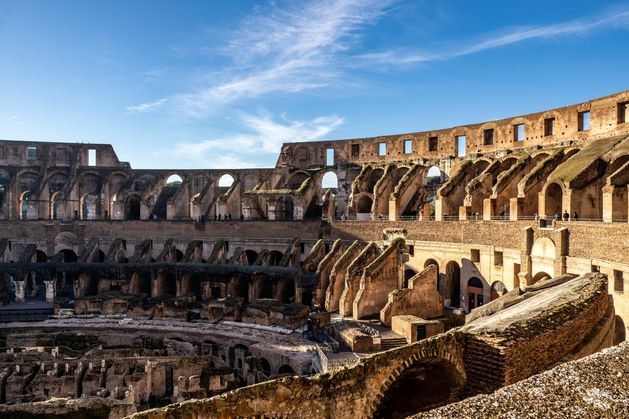 ‘Rome is not Disneyland’: Fury as Airbnb donates €1.4m in return for being able to allow customers dress up as ‘gladiators’ and ‘battle’ at the Colosseum | Irish Independent