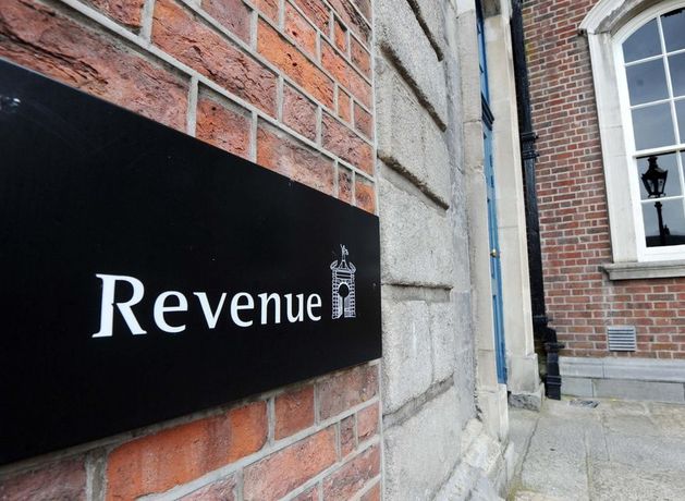 Share-based pay schemes on course to cost Exchequer €400m – report