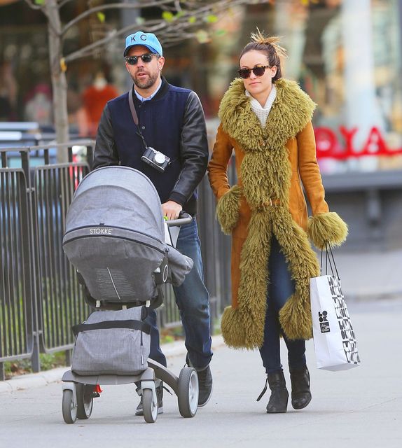 Olivia Wilde and Jason Sudeikis just walk around NYC like this, cool as a breeze.