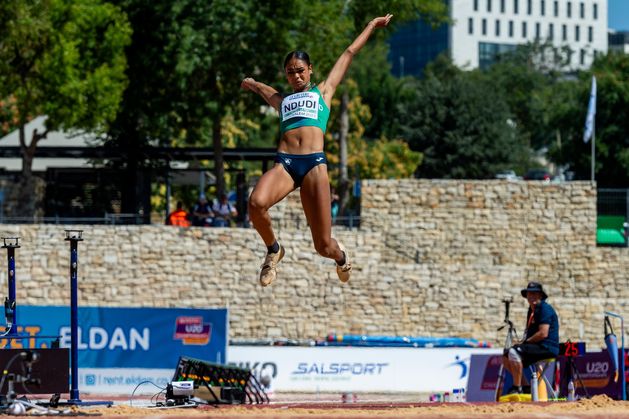 ‘Yes I’m in pain, but I pushed through it’ –Ireland’s Elizabeth Ndudi battles for sixth in World U20 long jump final in Peru