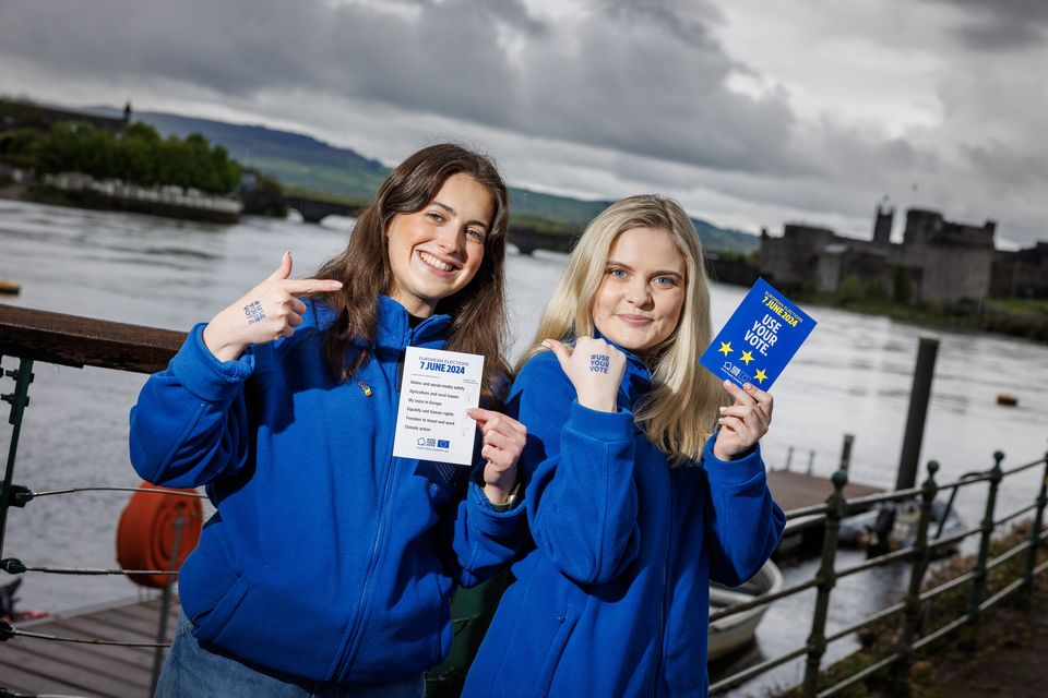 Anna Hackett and Katie Smith of the European Parliament’s Liaison Office launch the ‘Use Your Vote’ campaign to mobilise voter turnout. Photo: Marc O’Sullivan