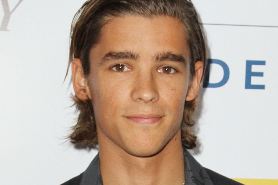 Pirates of the Caribbean 5': Brenton Thwaites Plays Will Turner's Son