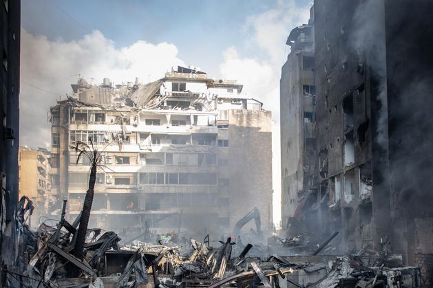 Ceasefire fears as Iran keeps Strait of Hormuz shut after Israel kills 250 in continued strikes on Lebanon