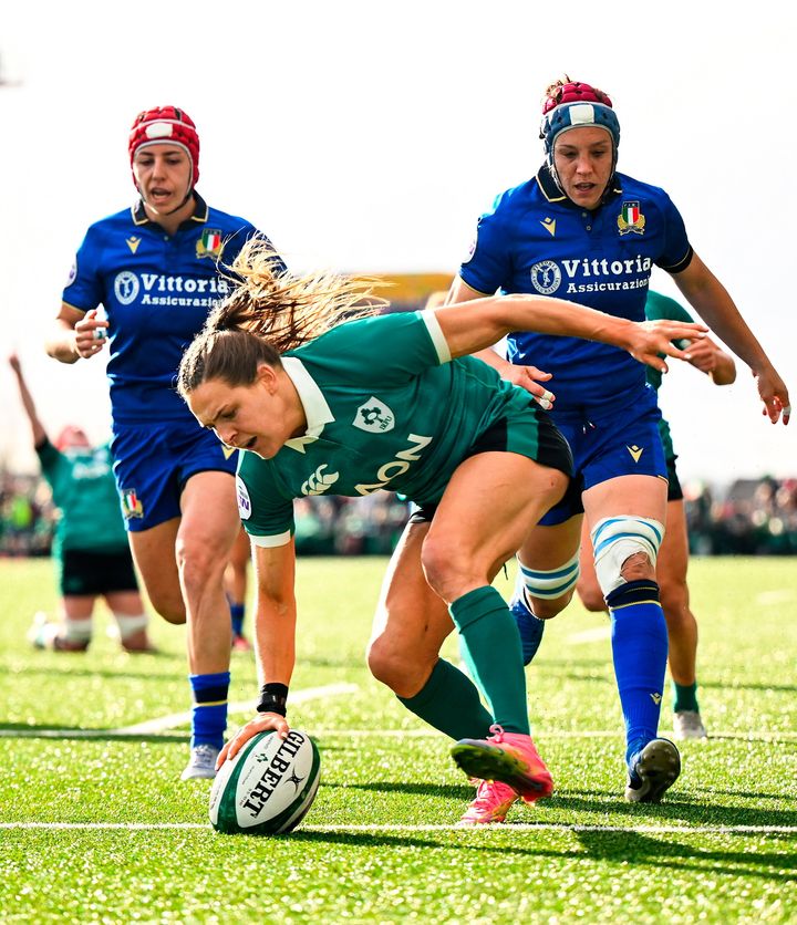 Local hero Béibhinn Parsons hat-trick fires nine-try Ireland to Six Nations win over Italy