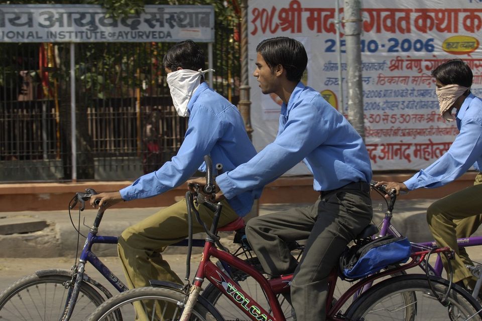 India's filthy air is reducing 660 million lifespans by about three years, say researchers