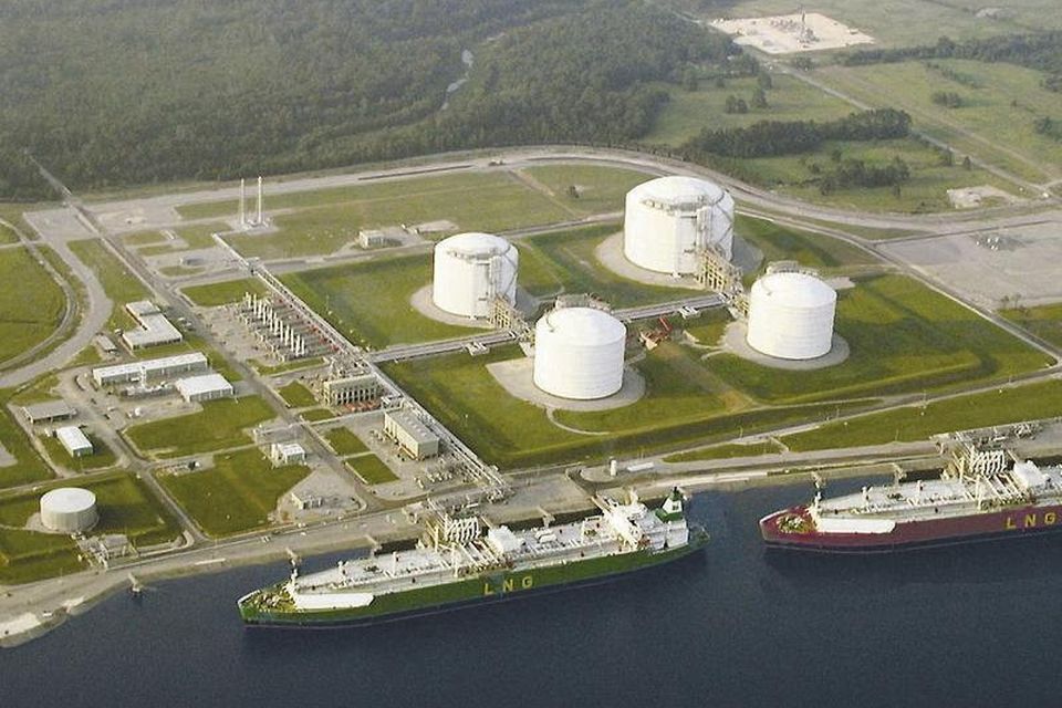 An artist's impression of the proposed LNG terminal on the Shannon Estuary
