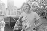 thumbnail: Richard Branson, the 28-year-old mastermind behind Virgin Music in 1979. Photo by Bill Rowntree/Mirrorpix/Getty Images