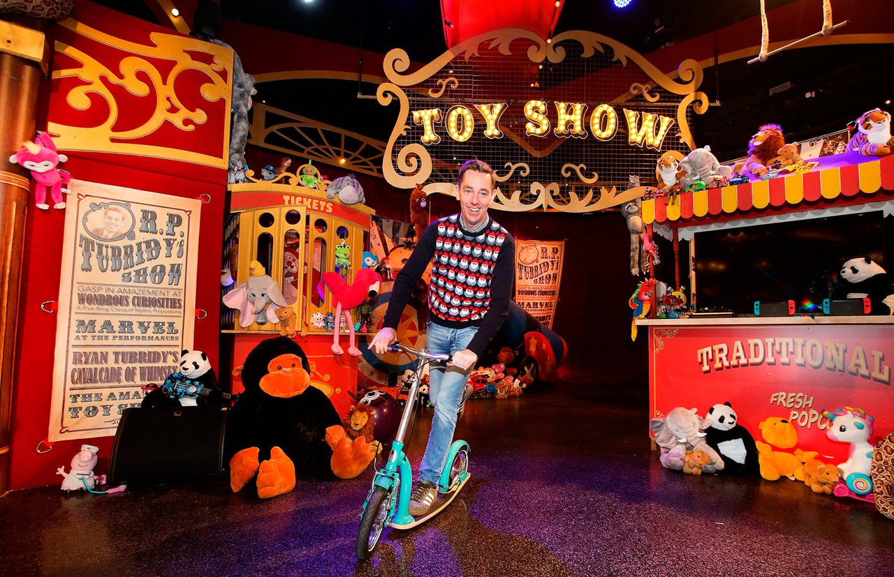Roll up, roll up: Ryan plays ringmaster for his 10th 'Toy Show' | Irish ...